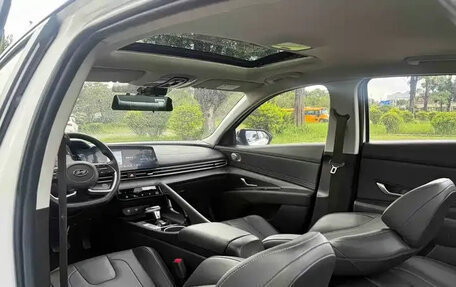 Hyundai Elantra, 2022 год, 1 316 911 рублей, 12 фотография