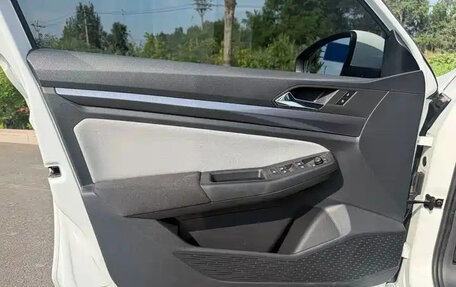 Volkswagen Bora, 2023 год, 1 013 555 рублей, 24 фотография