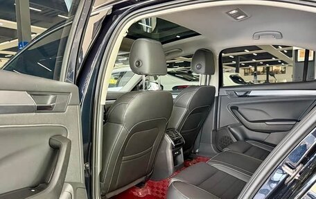 Skoda Superb III рестайлинг, 2023 год, 1 820 000 рублей, 11 фотография