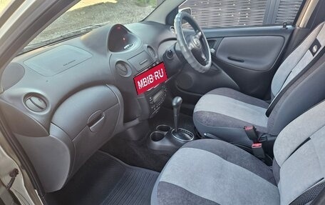 Toyota Vitz, 2003 год, 345 000 рублей, 19 фотография