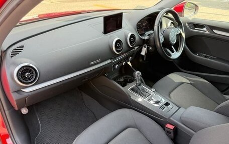 Audi A3, 2018 год, 995 008 рублей, 11 фотография