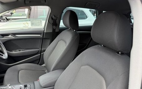 Audi A3, 2018 год, 995 008 рублей, 10 фотография