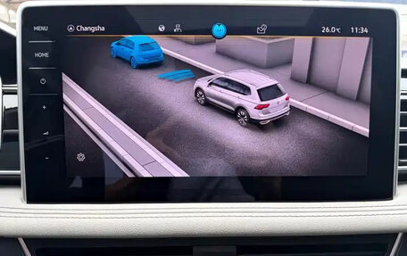 Volkswagen Tiguan II, 2023 год, 2 084 555 рублей, 18 фотография