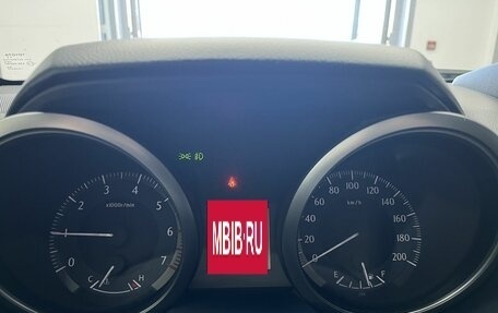 Toyota Land Cruiser Prado 150 рестайлинг 2, 2015 год, 3 540 000 рублей, 11 фотография