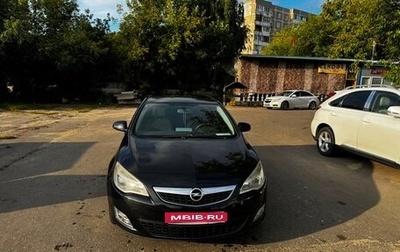 Opel Astra J, 2011 год, 650 000 рублей, 1 фотография