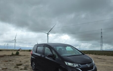 Honda Freed II, 2017 год, 1 650 000 рублей, 1 фотография