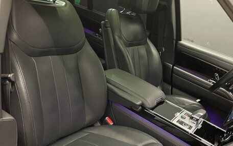 Land Rover Range Rover IV рестайлинг, 2022 год, 16 000 000 рублей, 20 фотография