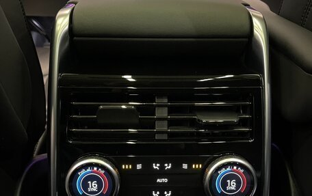 Land Rover Range Rover IV рестайлинг, 2022 год, 16 000 000 рублей, 28 фотография