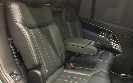Land Rover Range Rover IV рестайлинг, 2022 год, 16 000 000 рублей, 27 фотография