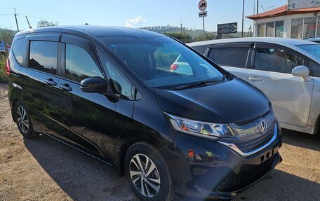 Honda Freed II, 2017 год, 1 650 000 рублей, 10 фотография