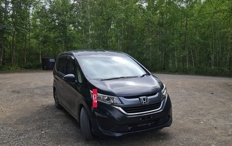 Honda Freed II, 2017 год, 1 650 000 рублей, 11 фотография