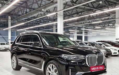 BMW X7, 2019 год, 6 299 000 рублей, 2 фотография