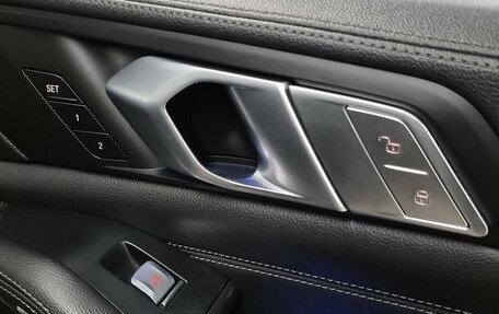 BMW X7, 2019 год, 6 299 000 рублей, 28 фотография