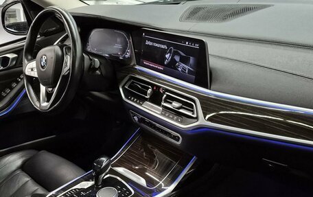 BMW X7, 2019 год, 6 299 000 рублей, 31 фотография