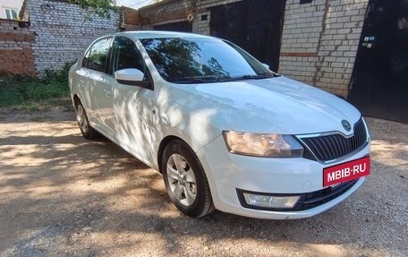 Skoda Rapid I, 2014 год, 600 000 рублей, 2 фотография