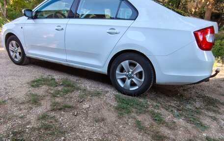 Skoda Rapid I, 2014 год, 600 000 рублей, 14 фотография