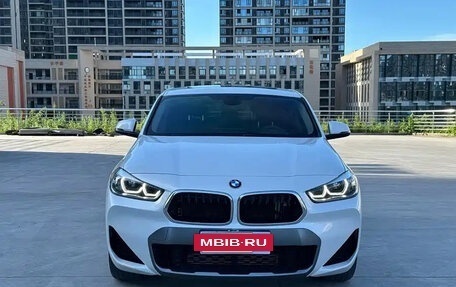 BMW X2, 2021 год, 1 560 000 рублей, 2 фотография