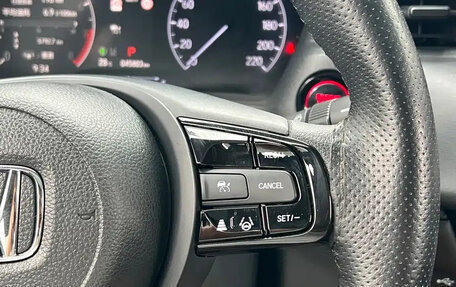 Honda Vezel, 2023 год, 1 550 000 рублей, 11 фотография