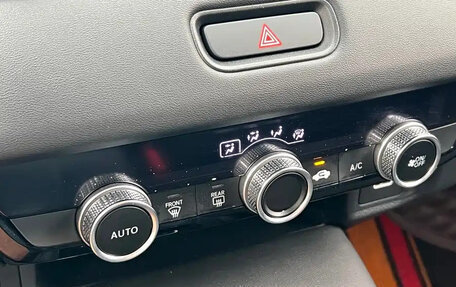 Honda Vezel, 2023 год, 1 550 000 рублей, 8 фотография