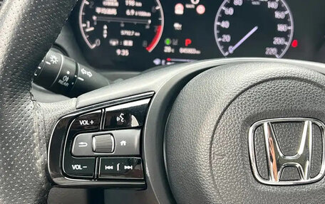 Honda Vezel, 2023 год, 1 550 000 рублей, 12 фотография