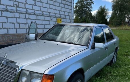 Mercedes-Benz W124, 1990 год, 300 000 рублей, 10 фотография