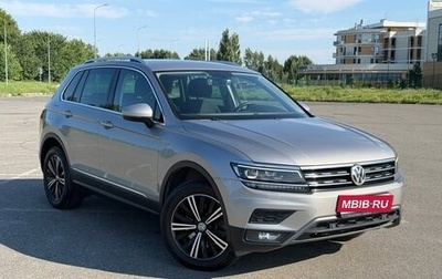 Volkswagen Tiguan II, 2018 год, 2 990 000 рублей, 1 фотография