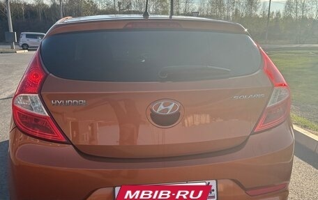 Hyundai Solaris II рестайлинг, 2014 год, 1 050 000 рублей, 2 фотография
