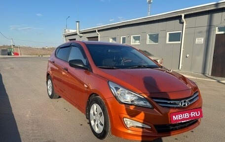 Hyundai Solaris II рестайлинг, 2014 год, 1 050 000 рублей, 4 фотография