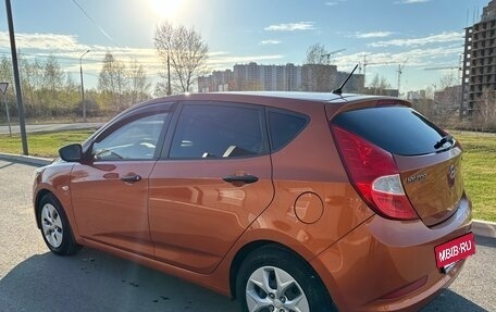 Hyundai Solaris II рестайлинг, 2014 год, 1 050 000 рублей, 6 фотография