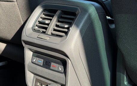 Volkswagen Tiguan II, 2018 год, 2 990 000 рублей, 26 фотография