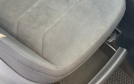 Volkswagen Tiguan II, 2018 год, 2 990 000 рублей, 24 фотография