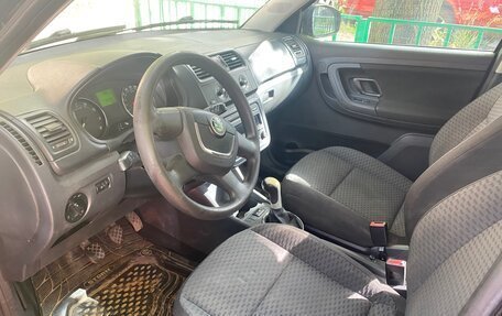 Skoda Fabia II, 2010 год, 225 000 рублей, 4 фотография