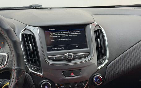 Chevrolet Cruze II, 2019 год, 733 000 рублей, 15 фотография