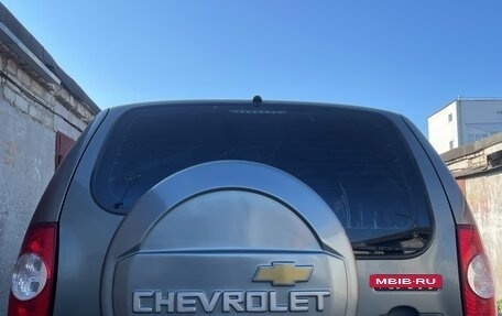 Chevrolet Niva I рестайлинг, 2019 год, 570 000 рублей, 2 фотография