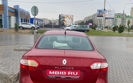 Renault Fluence I, 2012 год, 550 000 рублей, 2 фотография