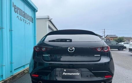 Mazda 3, 2023 год, 1 300 000 рублей, 3 фотография