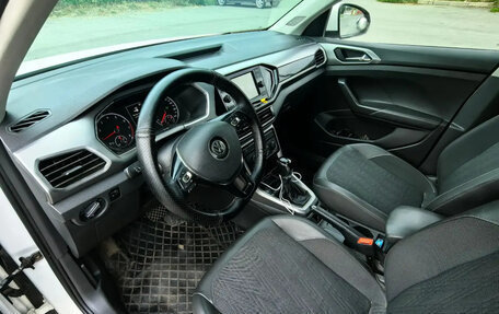 Volkswagen T-Cross I, 2020 год, 1 800 000 рублей, 12 фотография