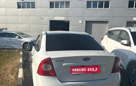 Ford Focus II рестайлинг, 2010 год, 550 000 рублей, 2 фотография