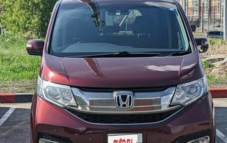 Honda Stepwgn IV, 2015 год, 1 900 000 рублей, 1 фотография