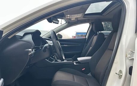 Mazda 3, 2023 год, 1 350 000 рублей, 7 фотография