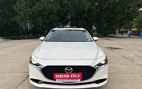 Mazda 3, 2023 год, 1 350 000 рублей, 2 фотография