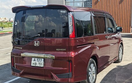 Honda Stepwgn IV, 2015 год, 1 900 000 рублей, 11 фотография