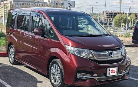 Honda Stepwgn IV, 2015 год, 1 900 000 рублей, 14 фотография