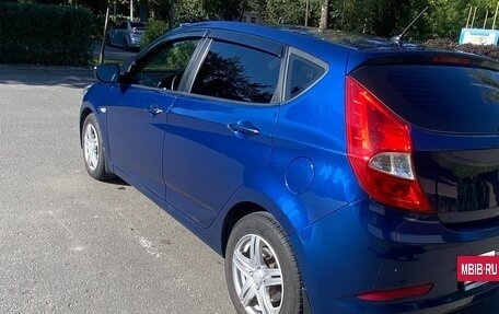 Hyundai Solaris II рестайлинг, 2015 год, 780 000 рублей, 4 фотография