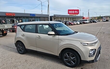 KIA Soul III, 2020 год, 1 630 000 рублей, 9 фотография