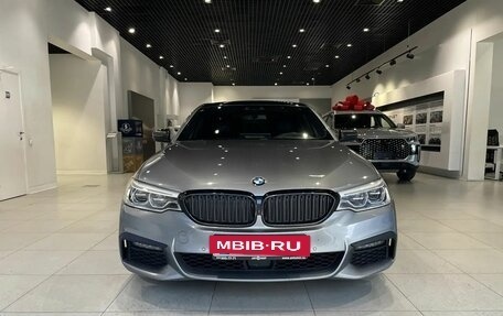 BMW 5 серия, 2020 год, 3 300 000 рублей, 2 фотография