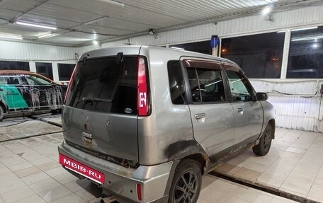 Nissan Cube II, 2000 год, 170 000 рублей, 4 фотография