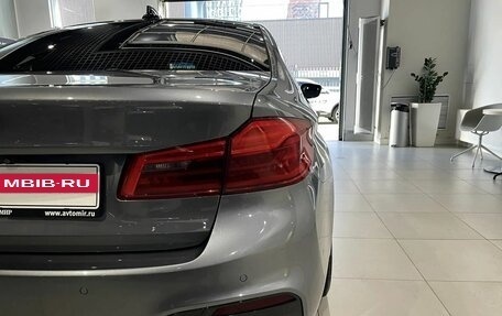 BMW 5 серия, 2020 год, 3 300 000 рублей, 8 фотография