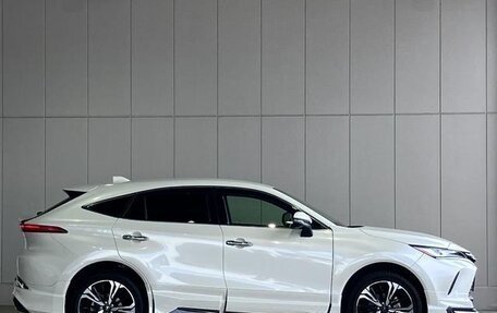 Toyota Harrier, 2024 год, 3 150 001 рублей, 2 фотография
