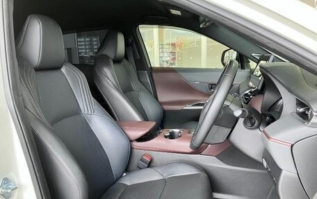 Toyota Harrier, 2024 год, 3 150 001 рублей, 14 фотография